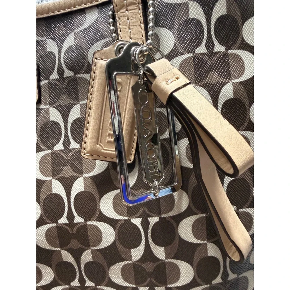 Coach 2013 Park Metro Splt Signature Tote Brown Tan Leather Trim F25673 NWT Read - Picture 9 of 16